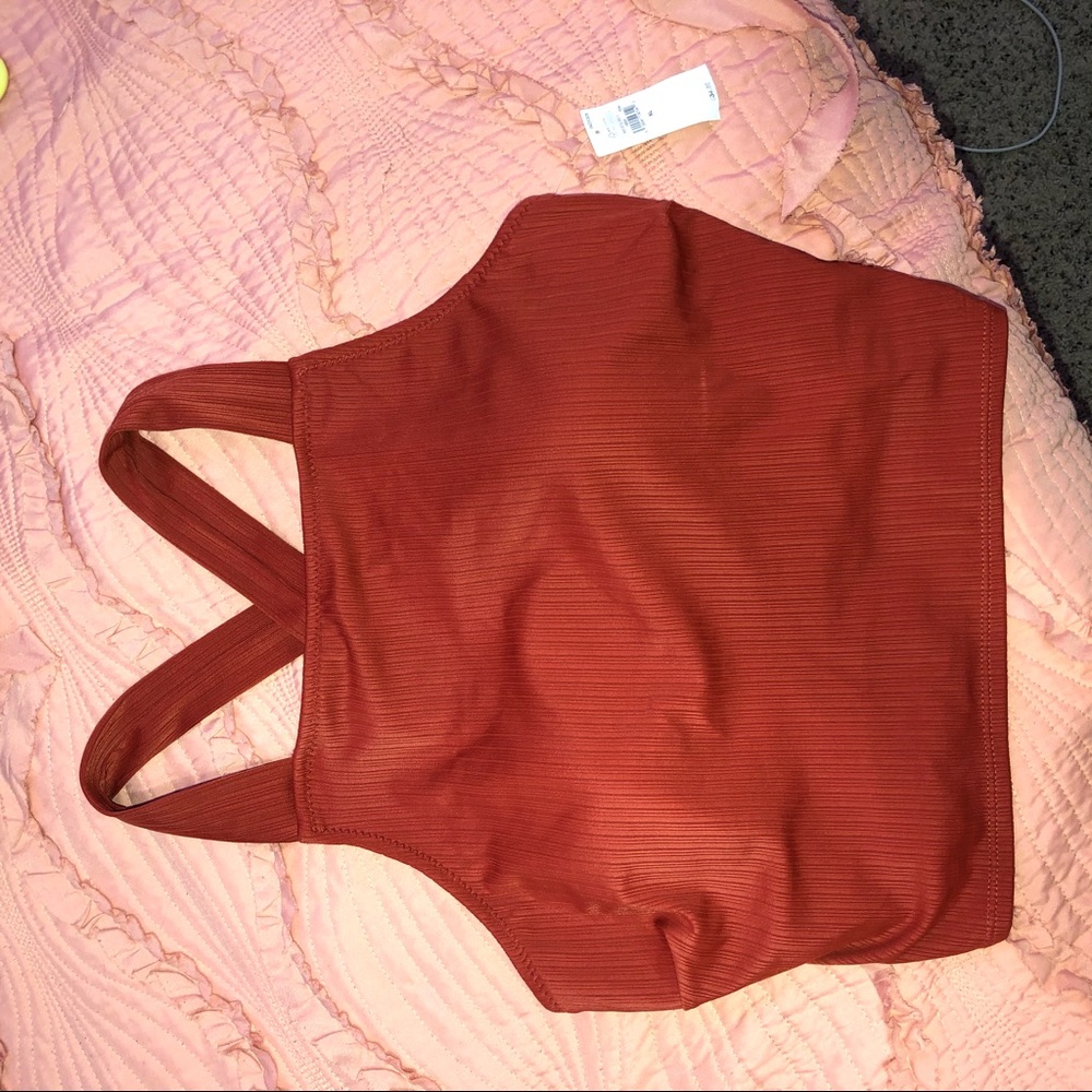HIGH NECK SWIM TOP